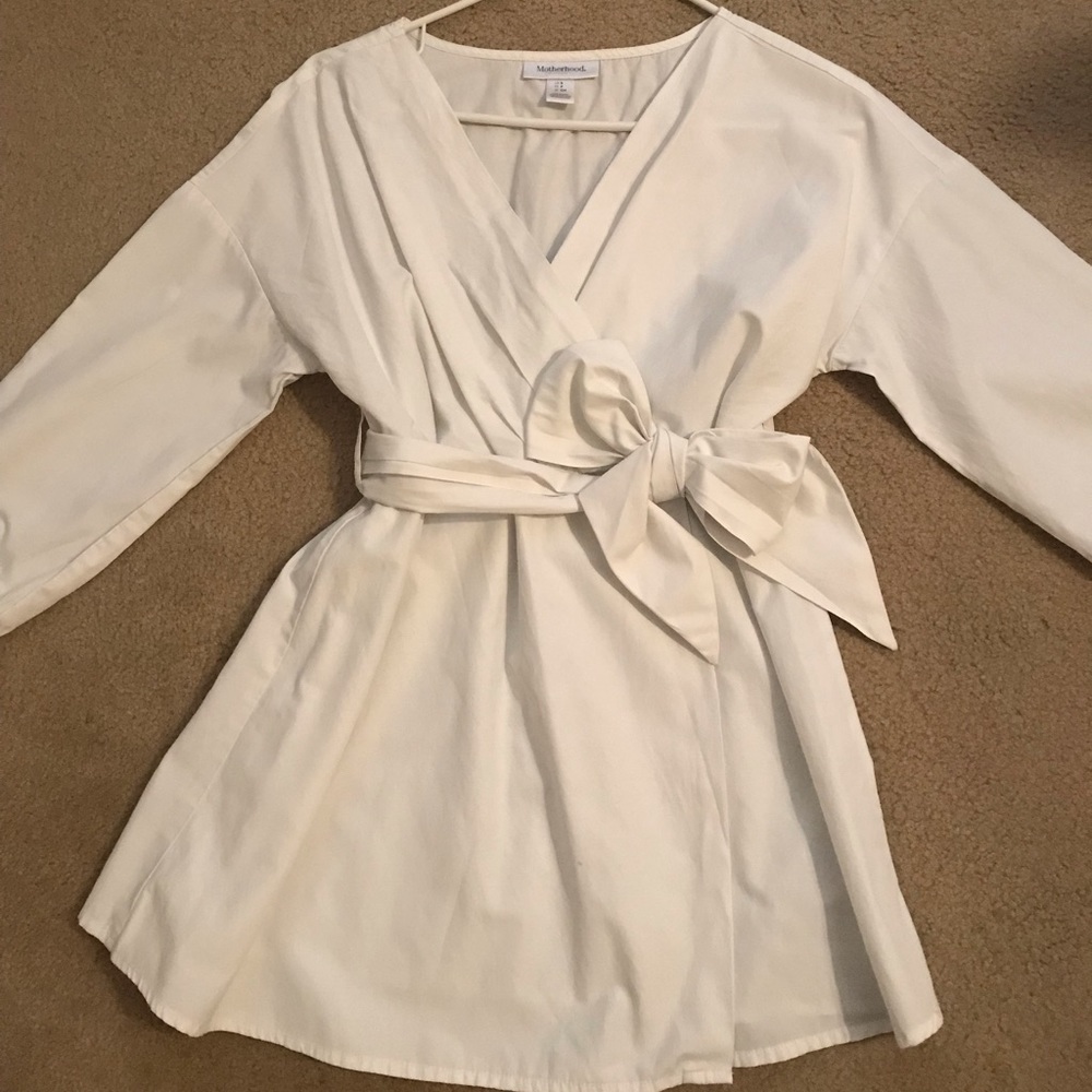 White motherhood maternity dress shirt
